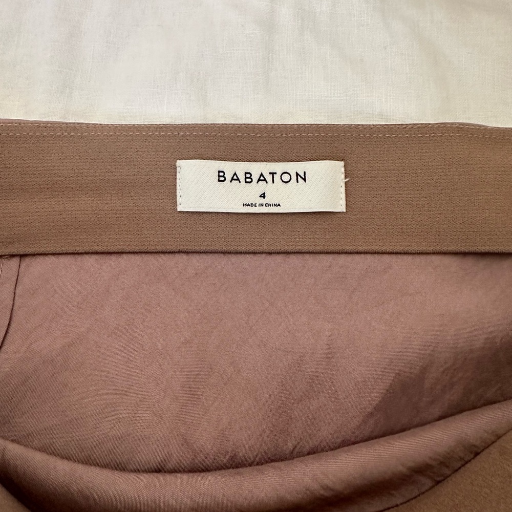 Aritzia - Babaton silk skirt